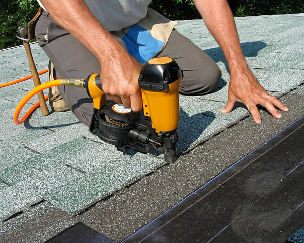 Roof Gutter Cleaning in Valley City, ND
